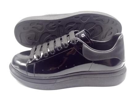 Büyük Numara Siyah Rugan Ayakkabı