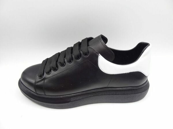 Siyah Beyaz Spor Erkek Ayakkabı EKS425