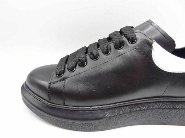 Siyah Beyaz Spor Erkek Ayakkabı EKS425