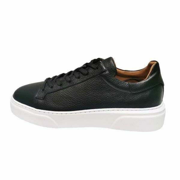 Beyaz Taban Siyah Sneaker