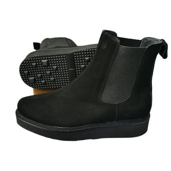 Boy Uzatan Bot Siyah Süet