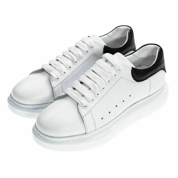 Küçük Numara Beyaz Ayakkabı