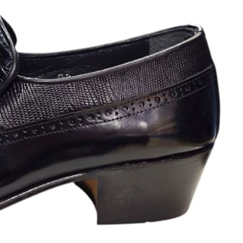 Güvener Fantazi Sivri Burun Erkek Ayakkabı Siyah